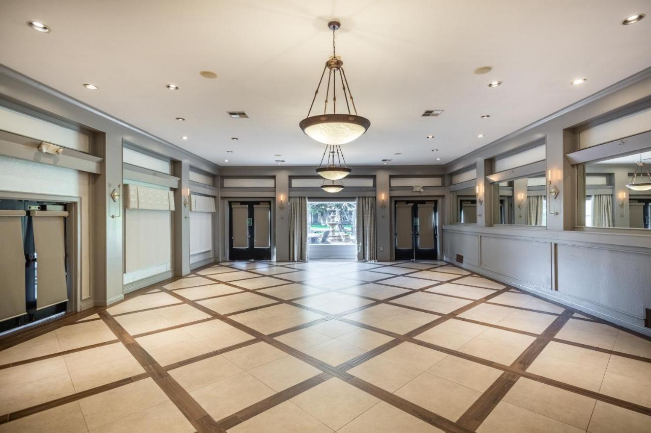 Inn Marin And Suites, Ascend Hotel Collection Novato Luaran gambar