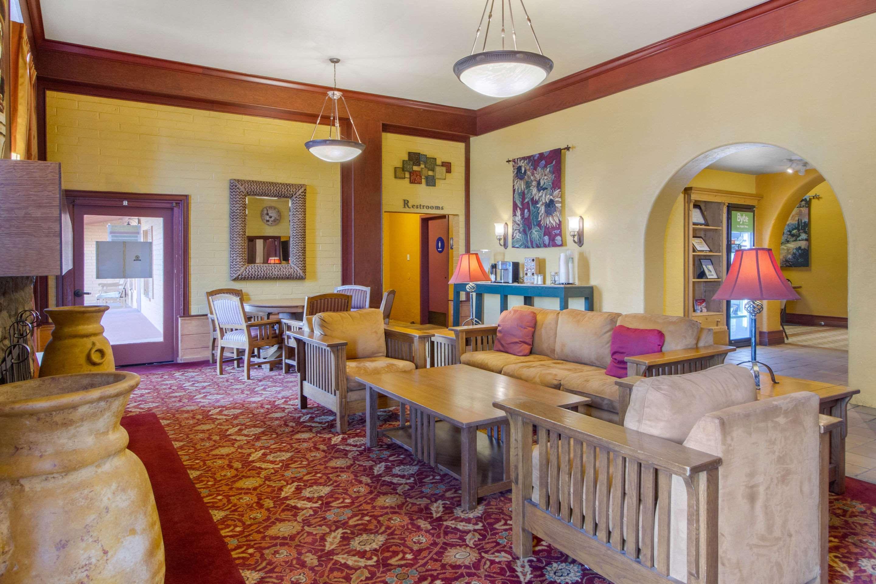 Inn Marin And Suites, Ascend Hotel Collection Novato Luaran gambar
