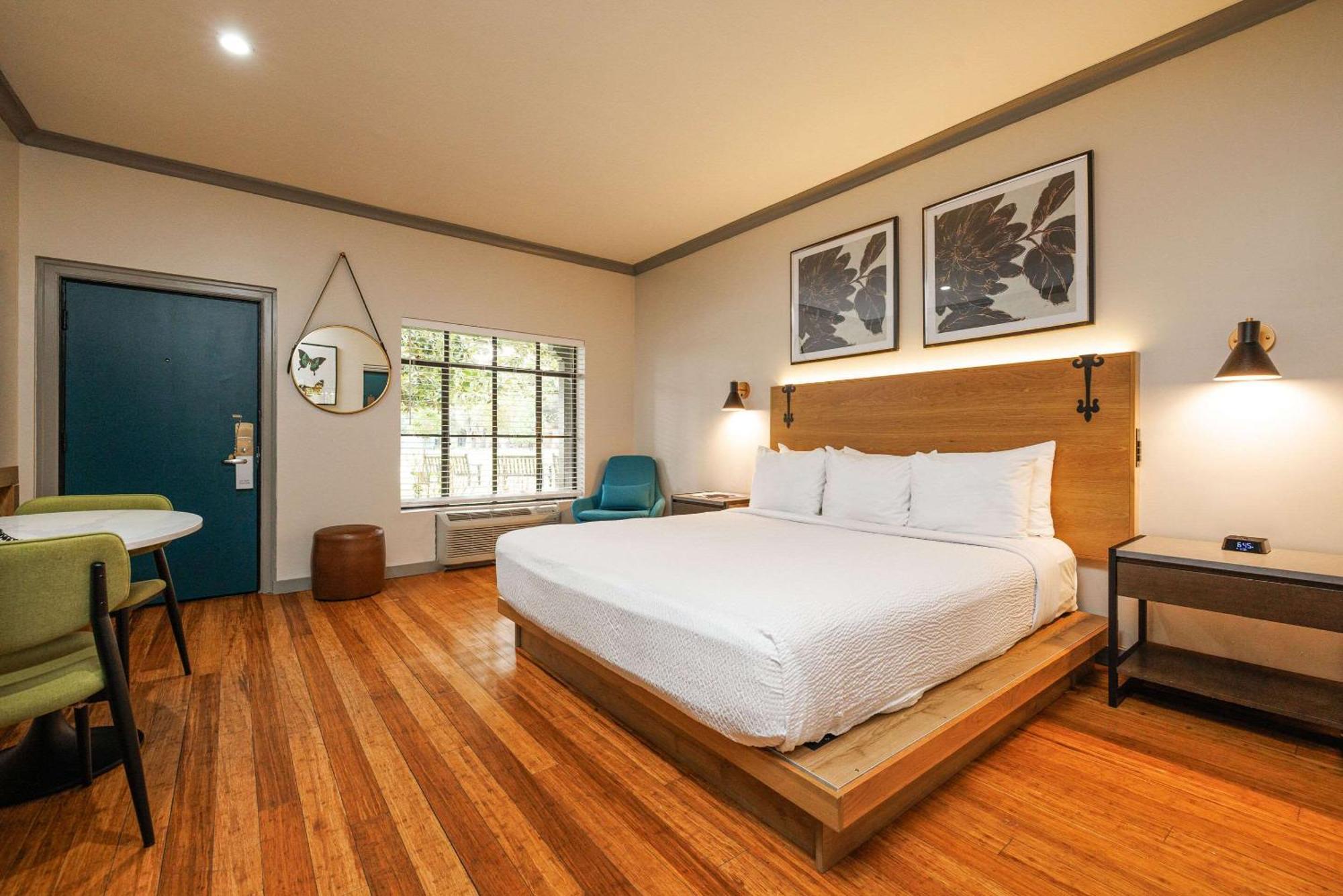 Inn Marin And Suites, Ascend Hotel Collection Novato Luaran gambar