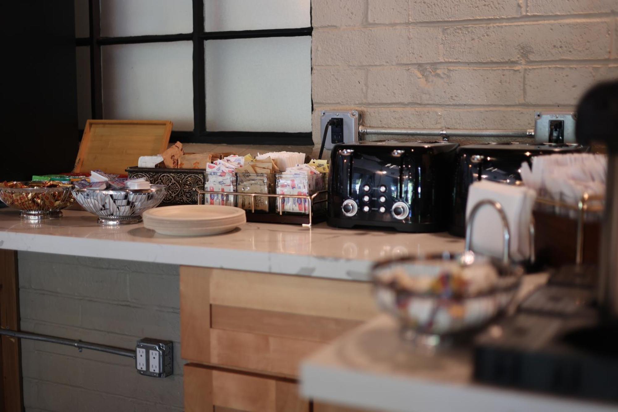Inn Marin And Suites, Ascend Hotel Collection Novato Luaran gambar