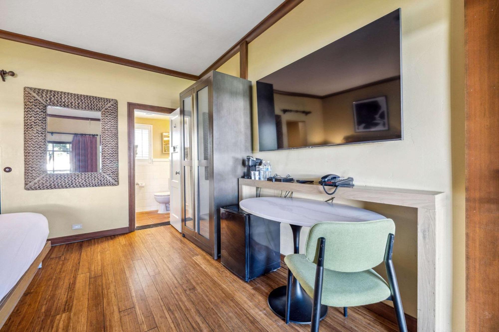 Inn Marin And Suites, Ascend Hotel Collection Novato Luaran gambar